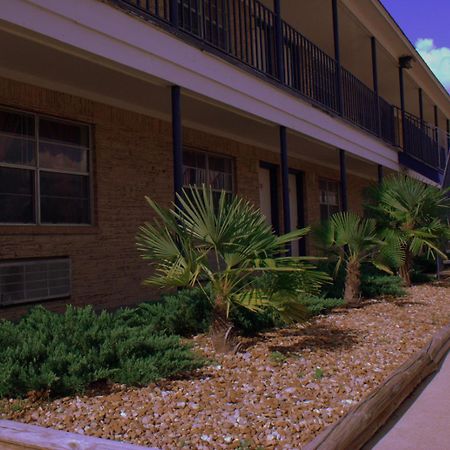 Somerville Inn And Suites Exterior foto